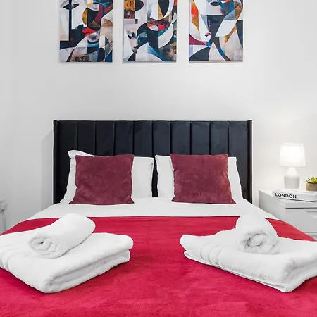 Green Hype - 10 Mins To Stadium - Sleeps 8 London Exterior photo
